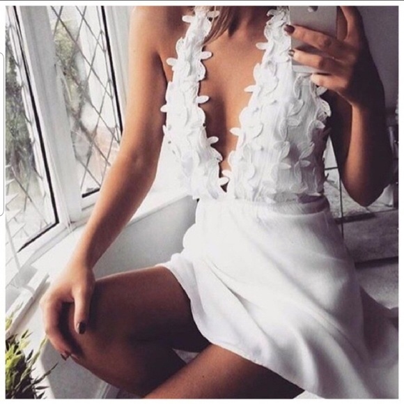 White Ivory Floral Petal Dress - Picture 1 of 5